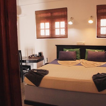 Seagreen Guesthouse - Galle Fort Exteriör bild