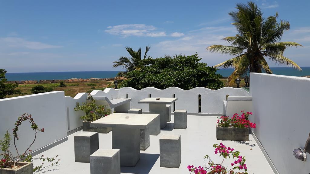 Seagreen Guesthouse - Galle Fort Exteriör bild